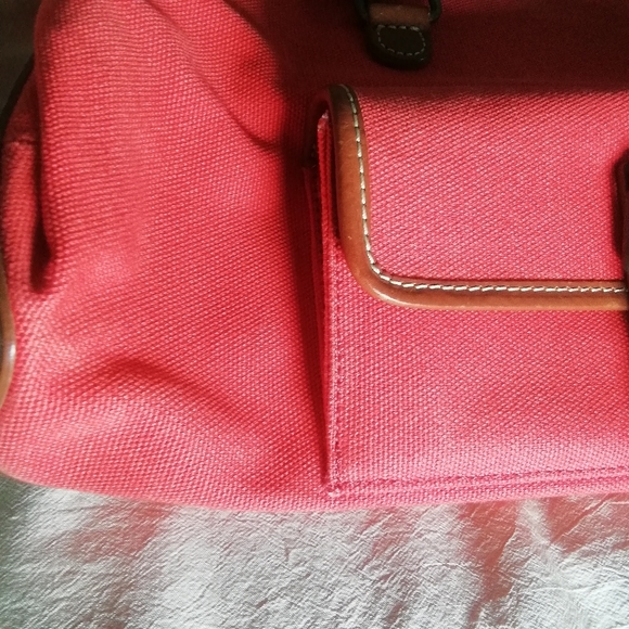 Eddie Bauer red canvas with brown leather bag - Picture 8 of 11